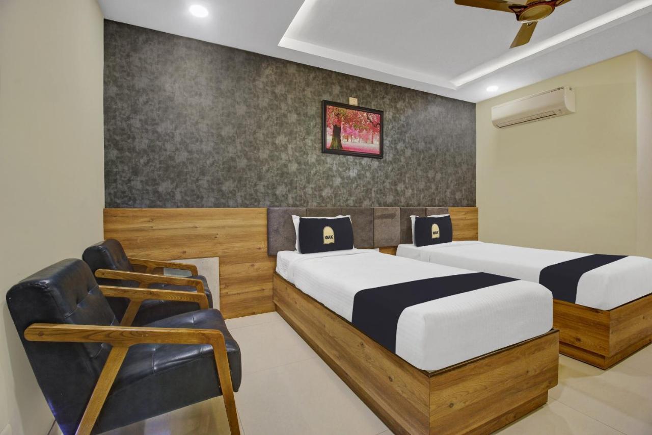 Collection O Hotel Swagath Pride Mancheral Экстерьер фото