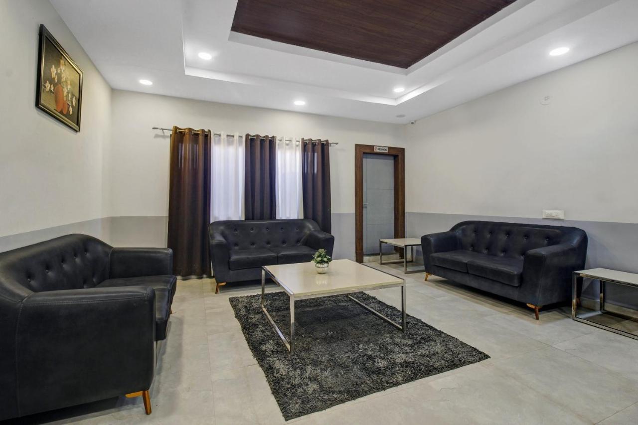 Collection O Hotel Swagath Pride Mancheral Экстерьер фото