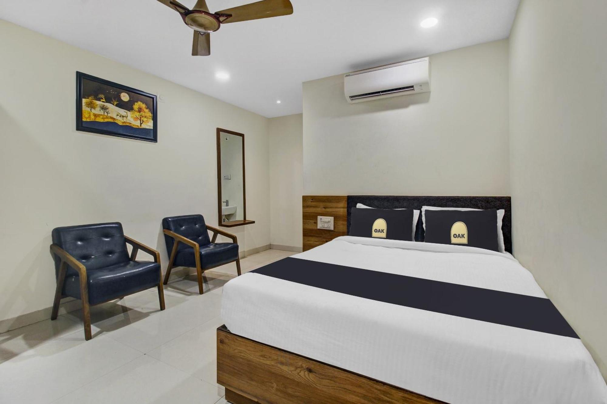 Collection O Hotel Swagath Pride Mancheral Экстерьер фото