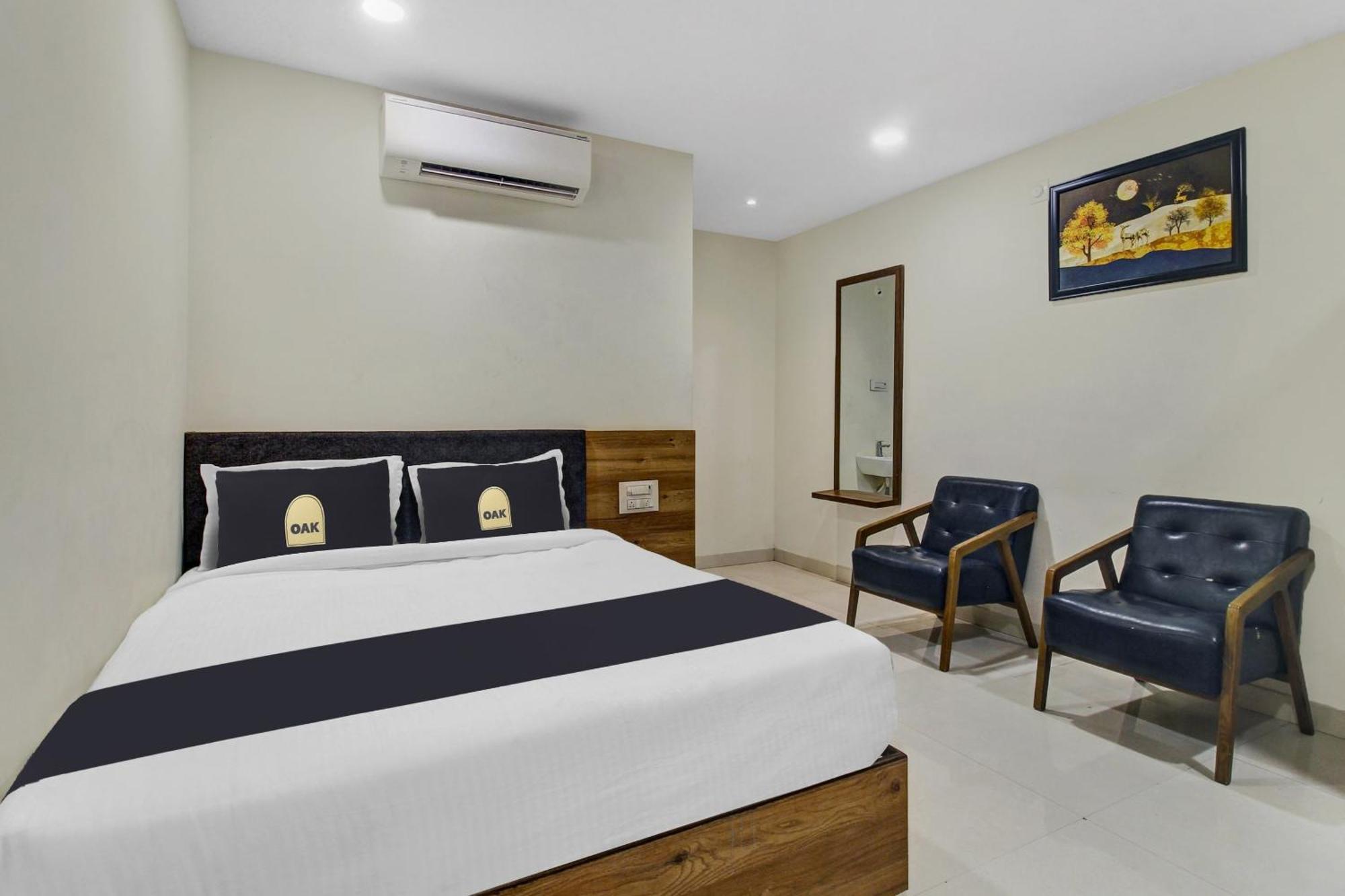 Collection O Hotel Swagath Pride Mancheral Экстерьер фото